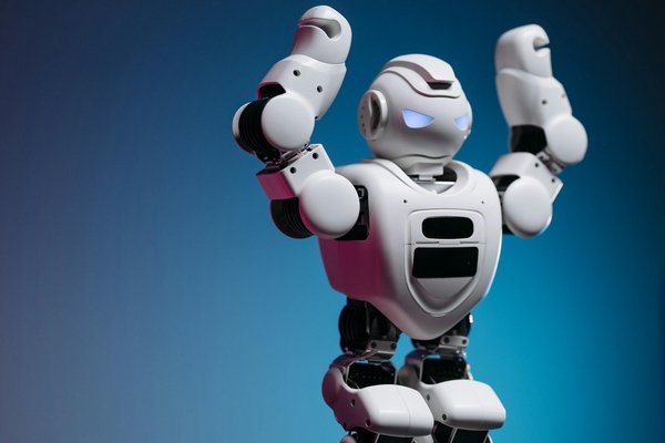 Quels sont les avantages des disques durs NVMe pour les stations de travail graphiques ?